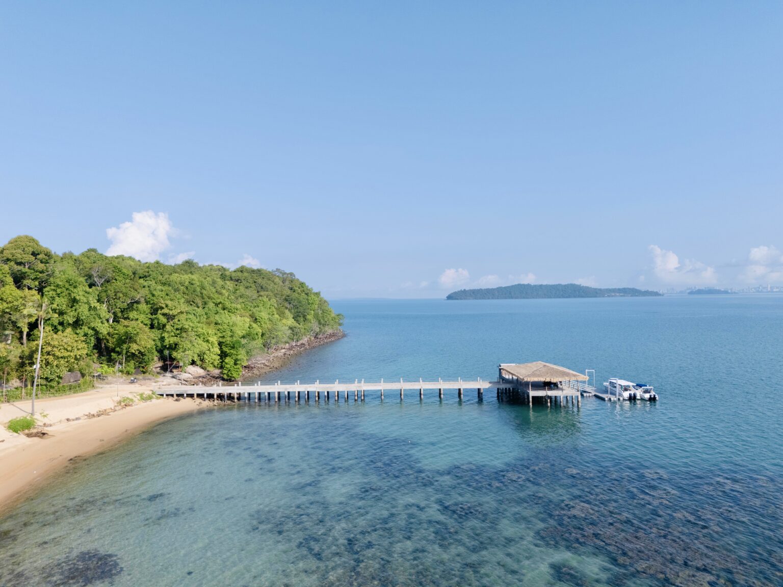 Jati_Koh_Russey_Drone_Hero_shot_5_Hotel_Asset_Management | Pavo Hospitality Solution